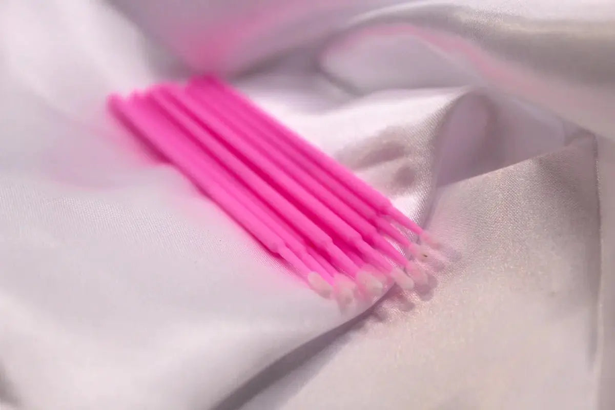 Microbrosses - Power Girl Shoplashlift#lashlifting#rehaussement#rehaussementdecils#extensionsdecils#beauty#techniciennedecils#powergirl#lashes#lash#beauty#lashbonder#colleextensionsdecils
